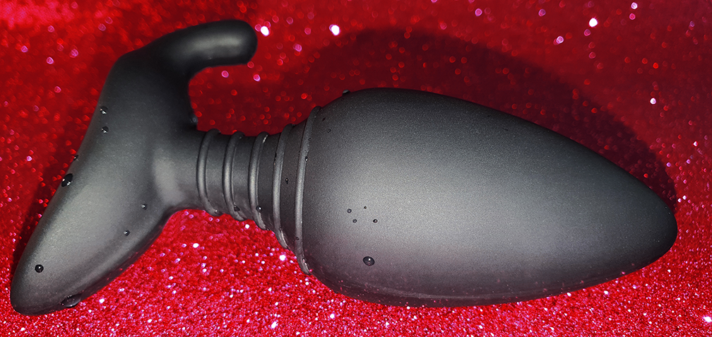 remote control buttplug by lovense to fuck a slave on skype where mistress can use this with their phone 